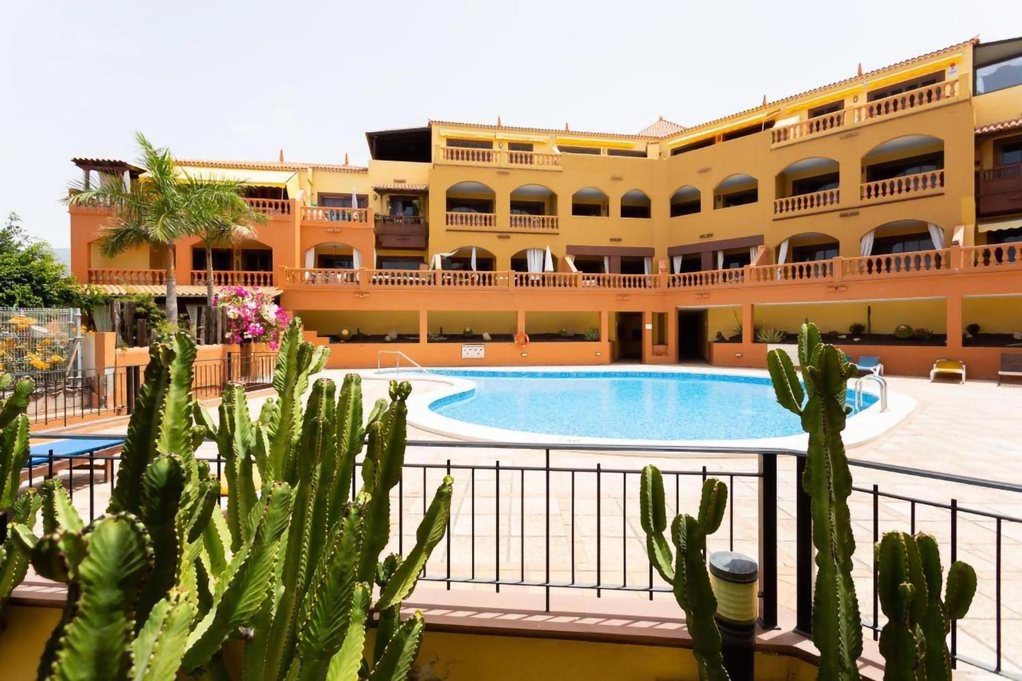 Eden Rentals Elite Palace Suites Costa Adeje  Extérieur photo